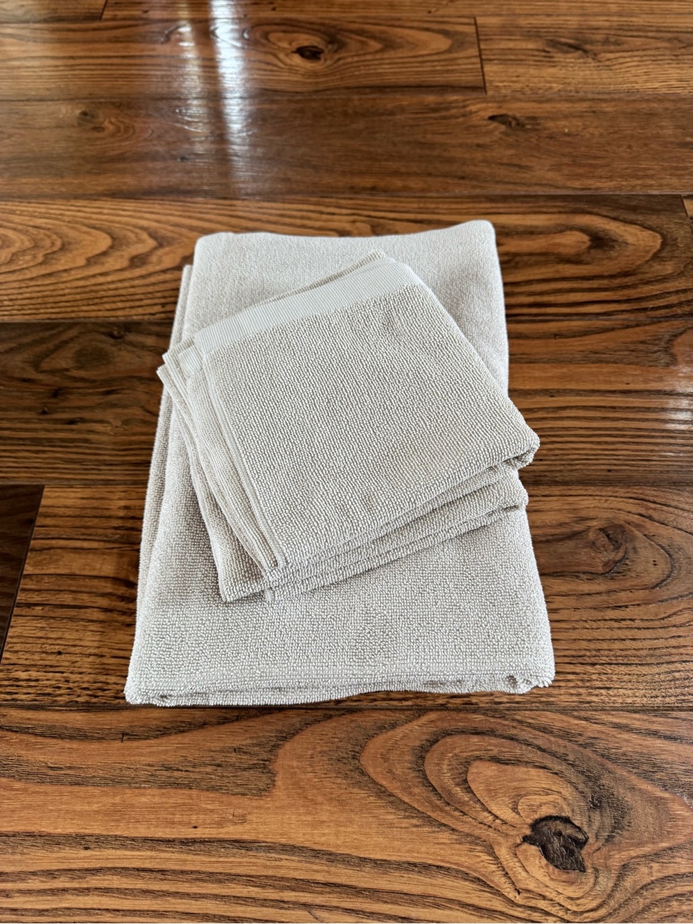 Norwex Bath Towel Set - 2 body towels & 2 hand towels-Beige